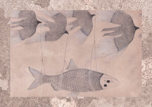 Carte postale illustrée Le poisson volant d’Ambre Watteau : quatre oiseaux en vol emportent un poisson suspendu à des fils, à l’encre et à l’aquarelle rosée, avec une bordure à motifs.